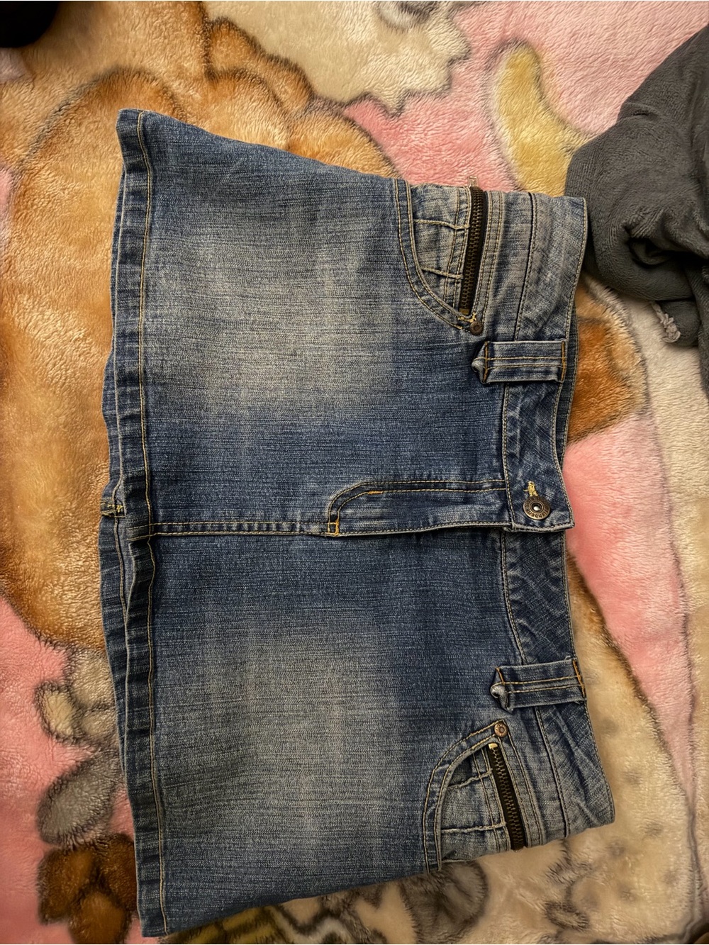 2000’s Denim Mini Skirt